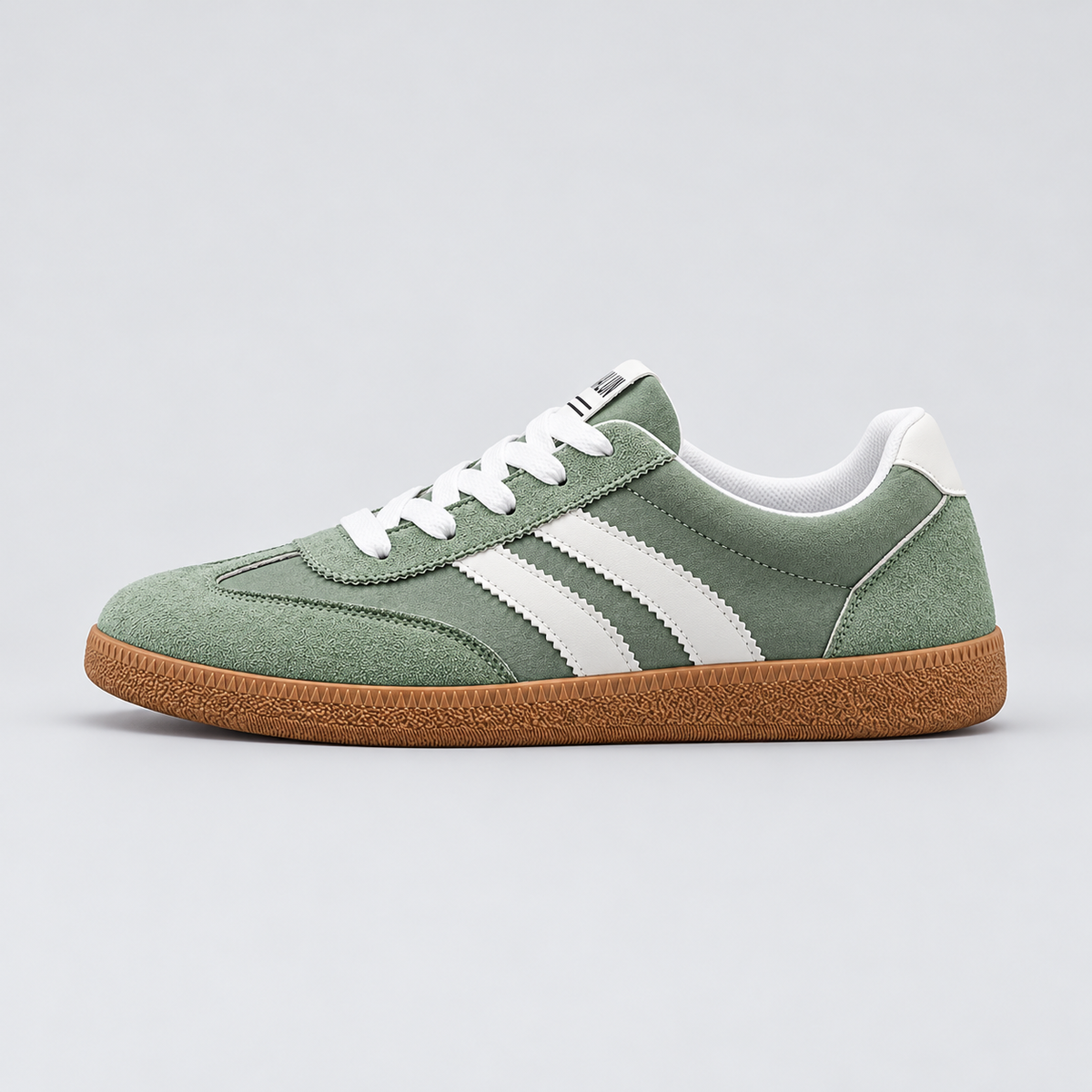 Men's Retro Trainers with Contrast Stripes - Green